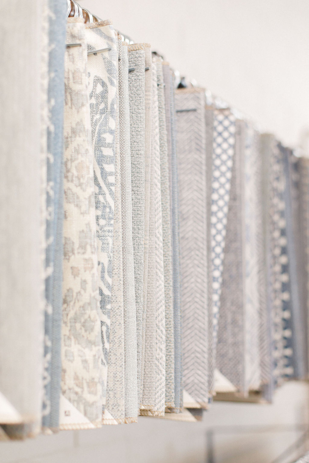 Mixing Fabric Patterns in Home Design