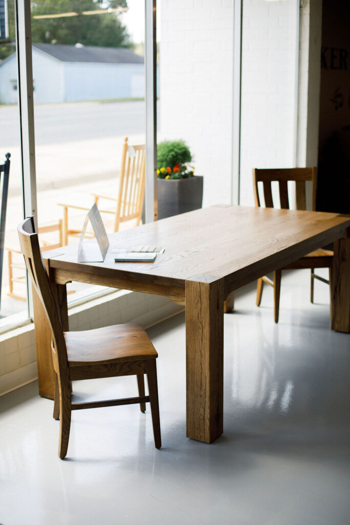 Dining Room Table Selection